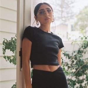 princess polly black ribbed tee